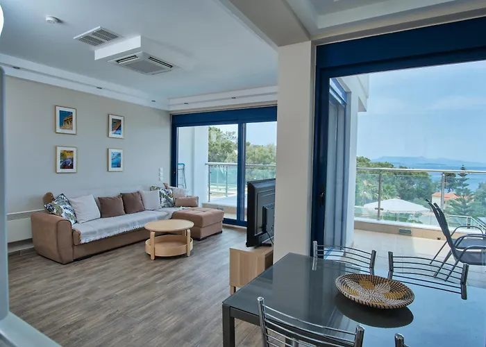 Seaview Agia Pelagia Chlomou