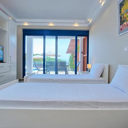 فيلة Seaview Agia Pelagia Chlomou